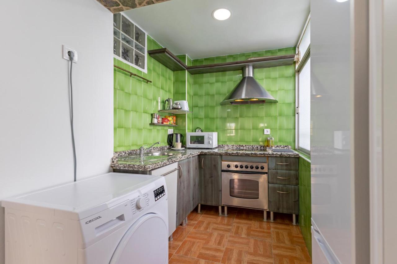 Charming 2 Bedroom Apartment At Triana Center By Oui Sevilha Exterior foto