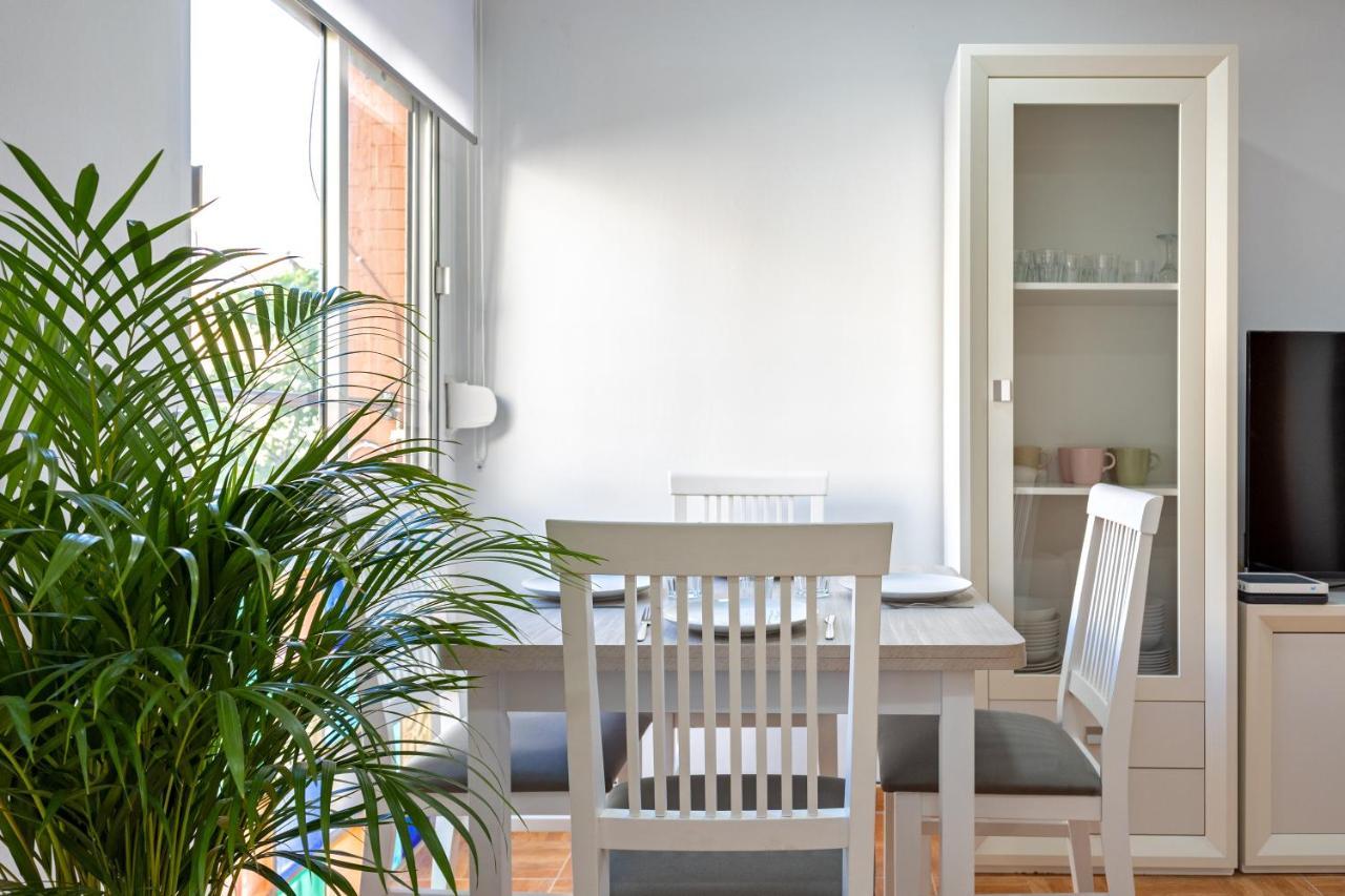 Charming 2 Bedroom Apartment At Triana Center By Oui Sevilha Exterior foto