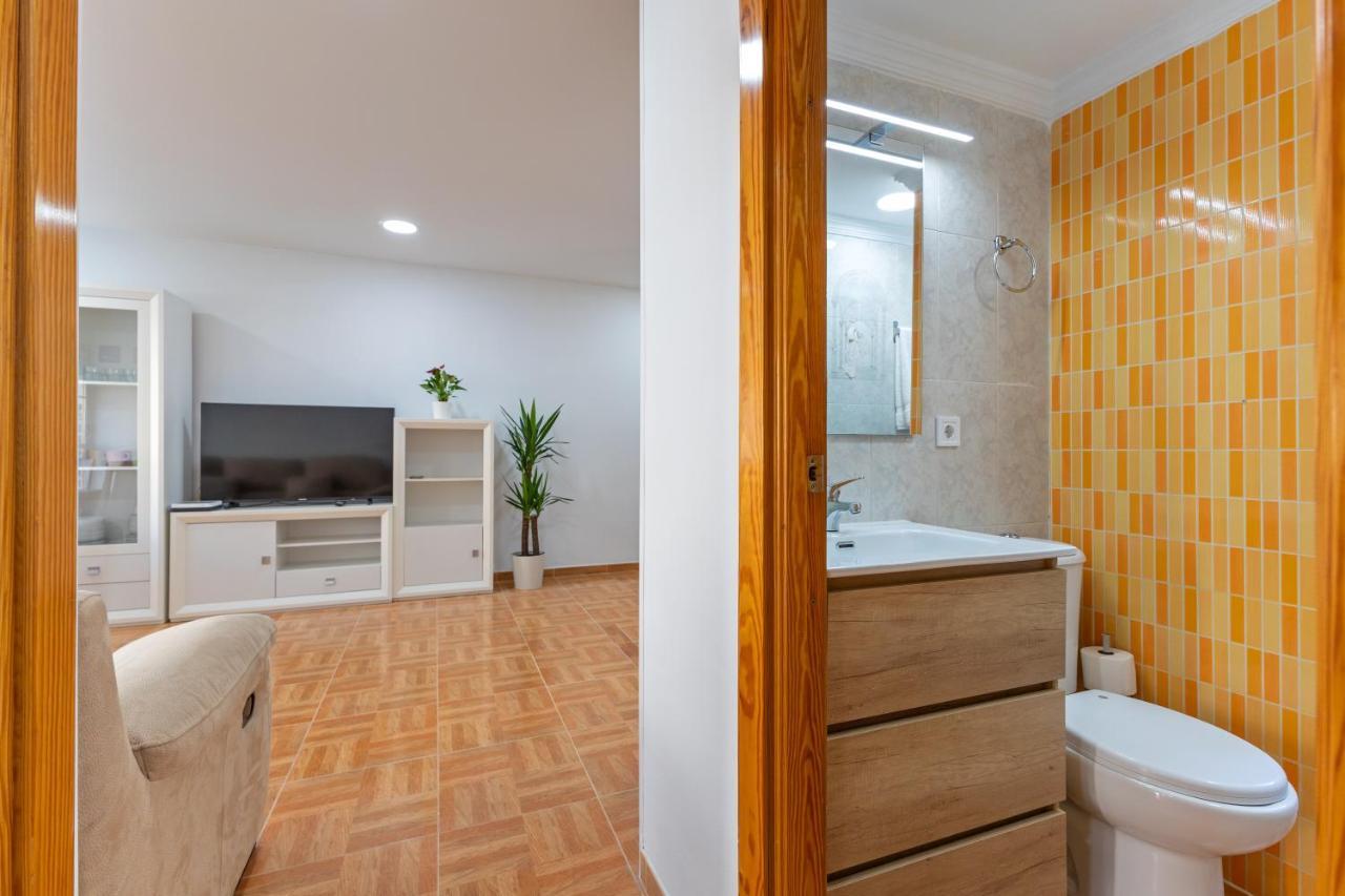 Charming 2 Bedroom Apartment At Triana Center By Oui Sevilha Exterior foto