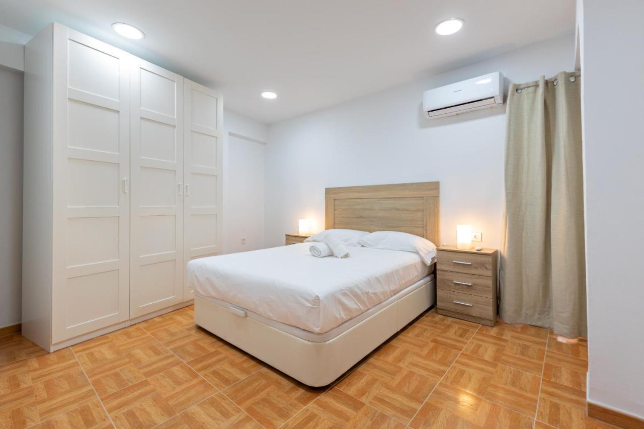 Charming 2 Bedroom Apartment At Triana Center By Oui Sevilha Exterior foto